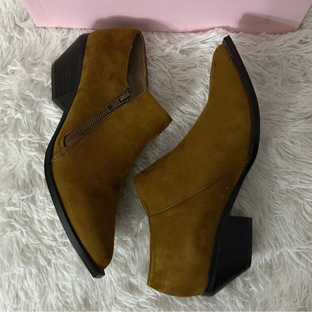 Penny Loves Kenny Microsuede Sync Ankle Boots Size 9 - NWT - Picture 10 of 15